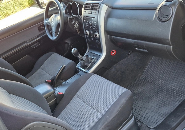 Suzuki Grand Vitara cena 16500 przebieg: 202000, rok produkcji 2007 z Lipiany małe 37